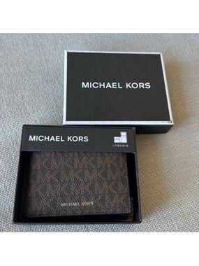 Michael Kors Men’s Andy MK Logo Leather L-Fold With ID Card Wallet Brown